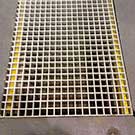 Visual edge through grating